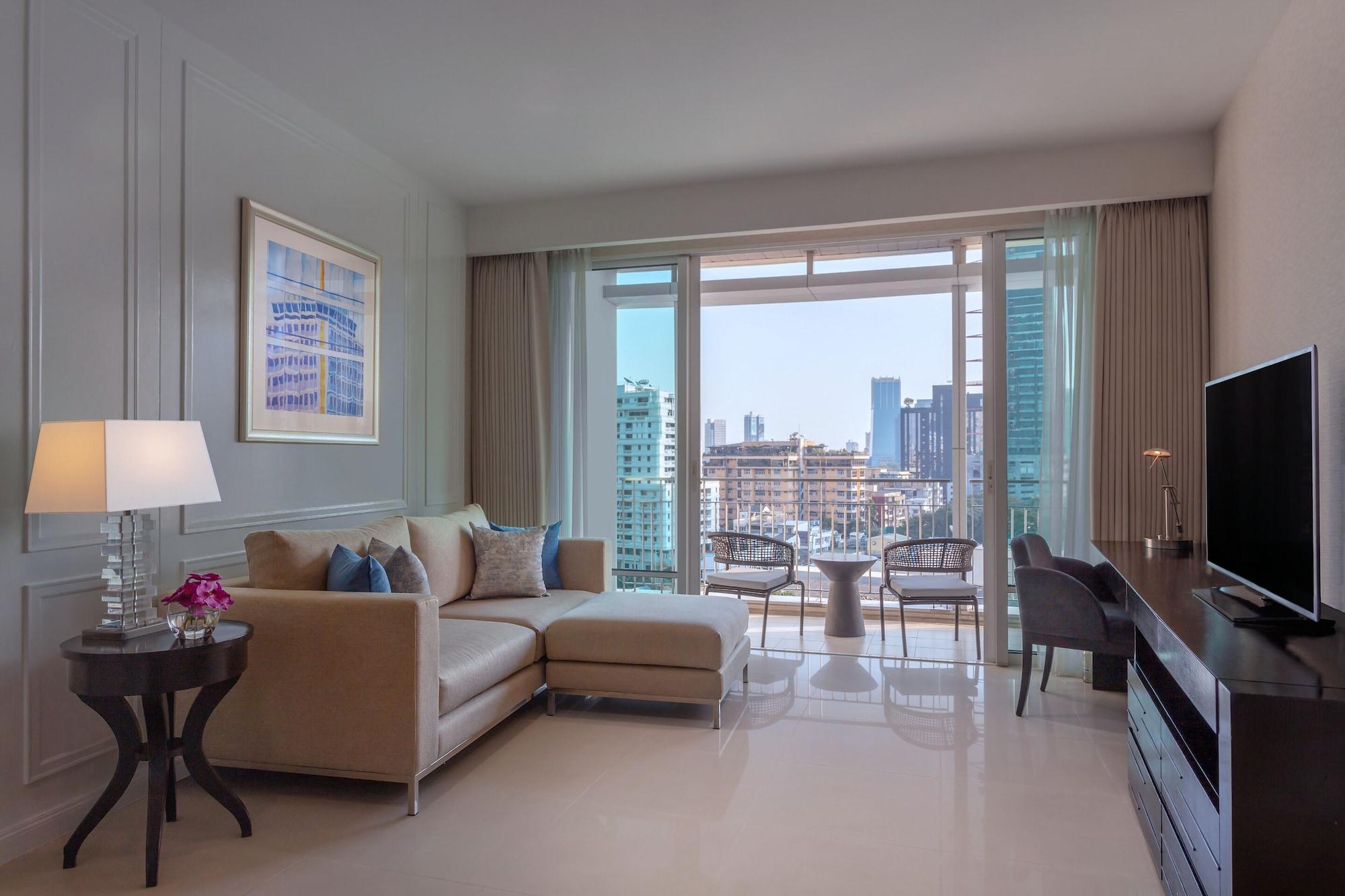 Dusit Suites Hotel Ratchadamri, Bangkok Zewnętrze zdjęcie Living room