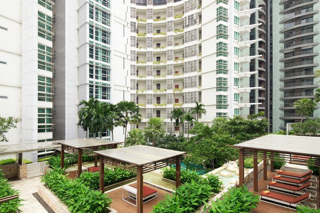 Dusit Suites Hotel Ratchadamri, Bangkok Zewnętrze zdjęcie The Park