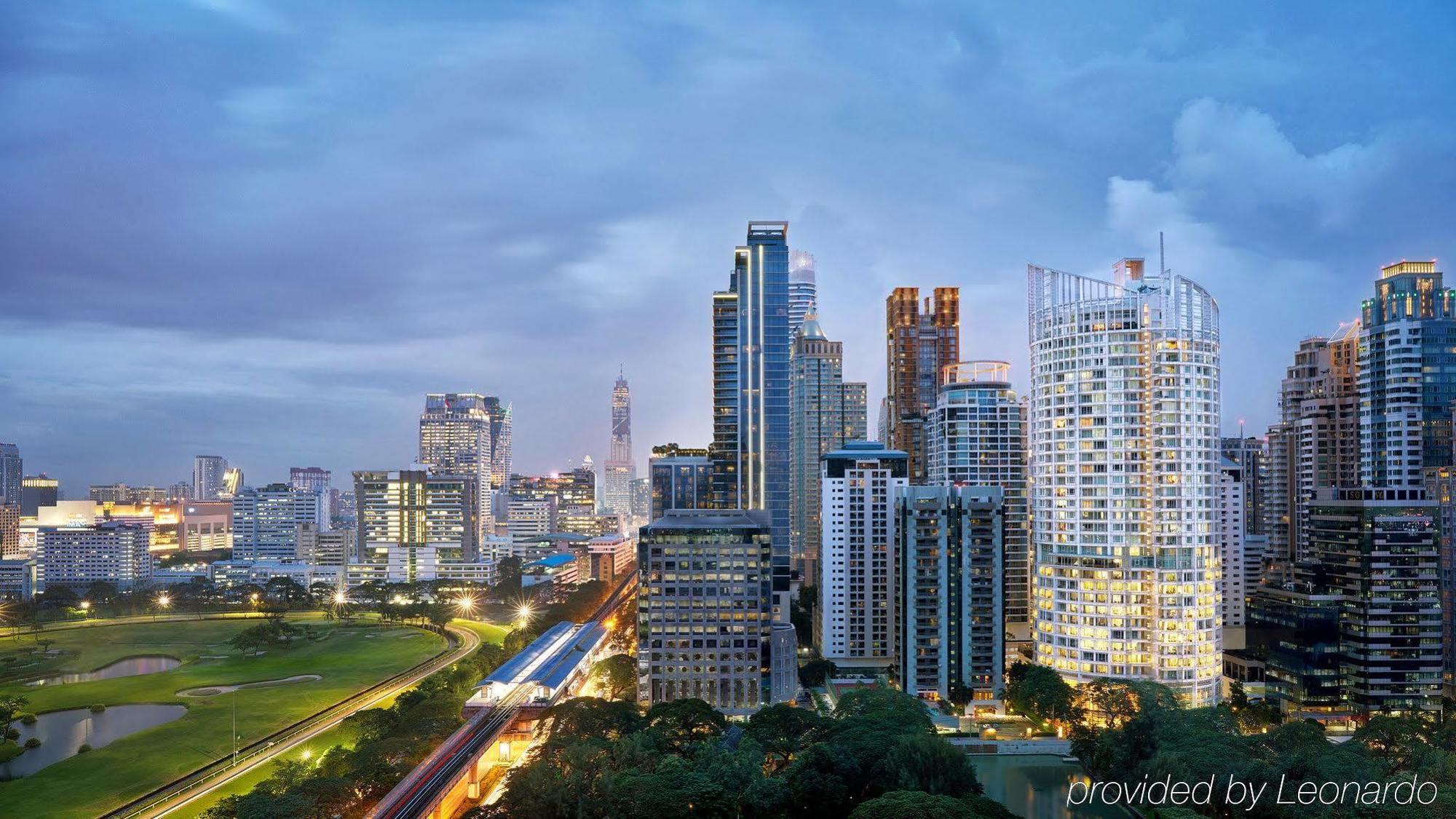 Dusit Suites Hotel Ratchadamri, Bangkok Zewnętrze zdjęcie View of the city
